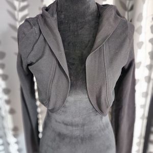 Short black hooded jacket